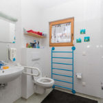 Behindertengerechtes Bad im WIR-Haus in Mils